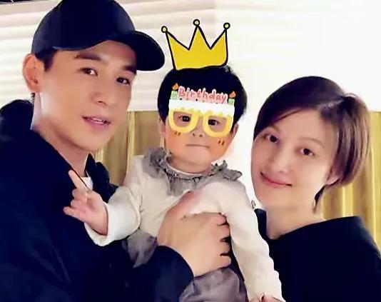 沾花惹草，揭秘生肖背后的故事与寓意