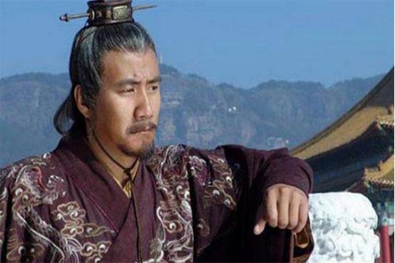 白手起家，生肖鼠的积极奋斗与成功之路