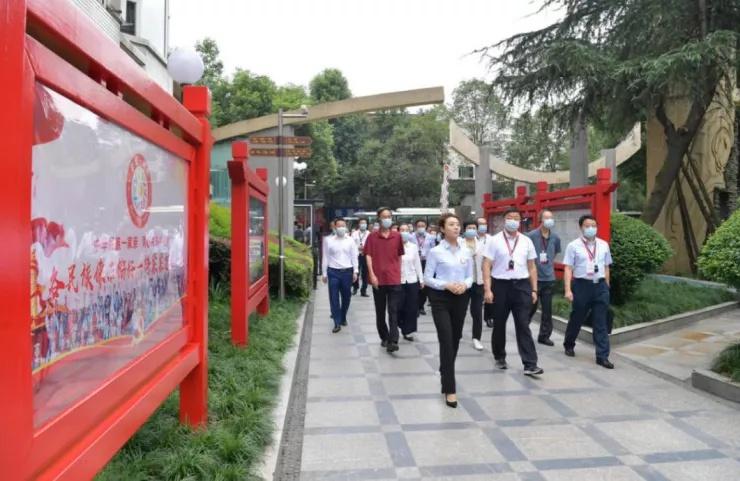 马的六合生肖是什么,团结解释落实 马的六合生肖是什么,团结解释落实