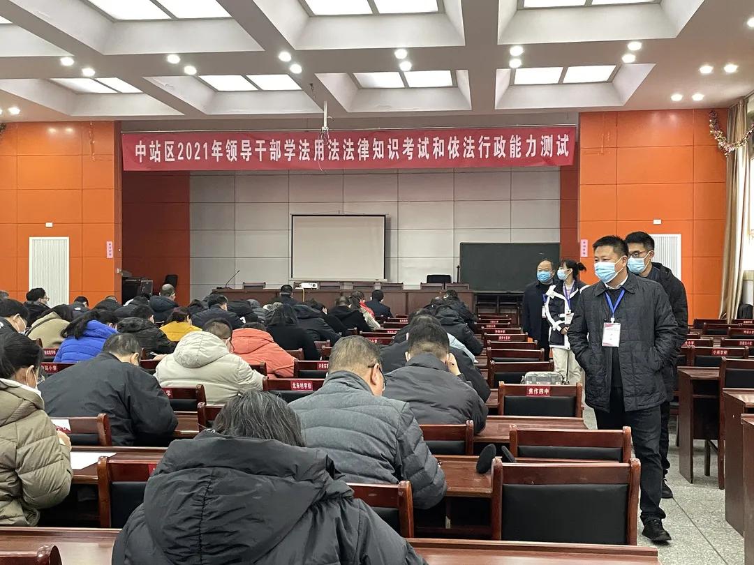 一声怒吼气势雄打一正确生肖，经典解释作答落实