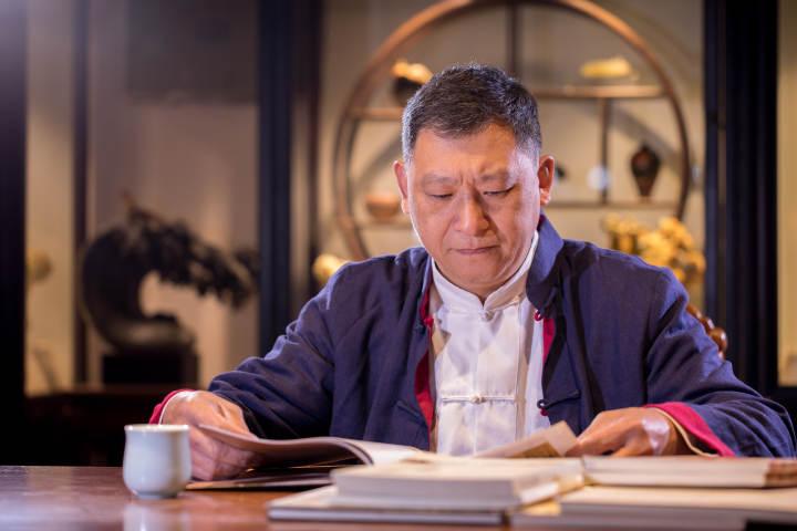 一字兼金猜一动物，的动物智慧与战略运用