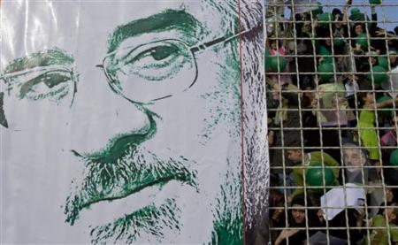 鹿死谁手，生肖动物中的智慧较量与友爱精神