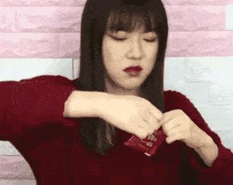 月缺花残中的生肖谜语与非凡解释的落实