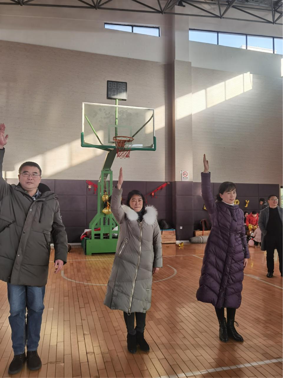 勇往直前，生肖中的马与坚韧不拔的精神