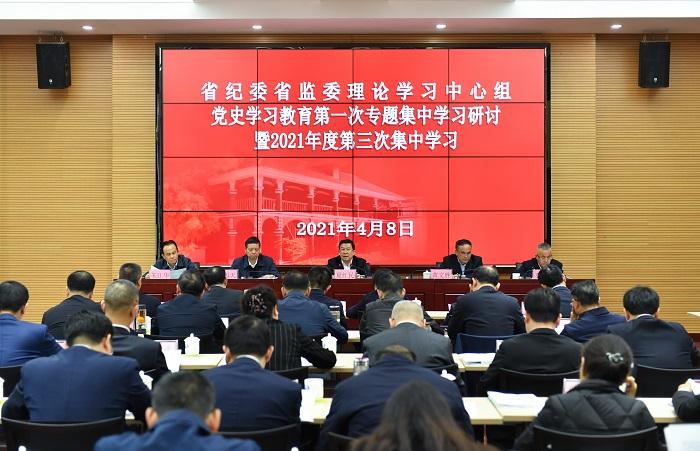 揭秘自相惊扰背后的动物智慧，网络解释的落实与启示