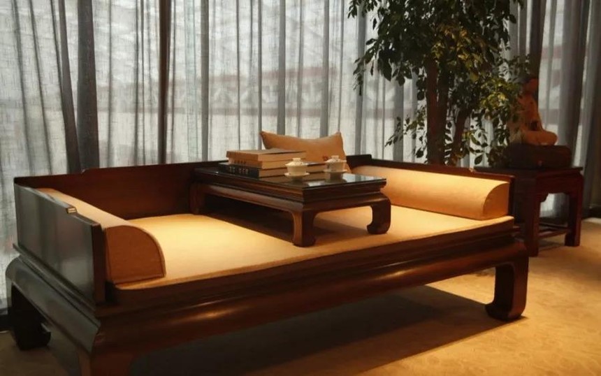 卧榻之侧,揭秘生肖之谜的深度解析 卧榻之侧,揭秘生肖之谜的深度解析