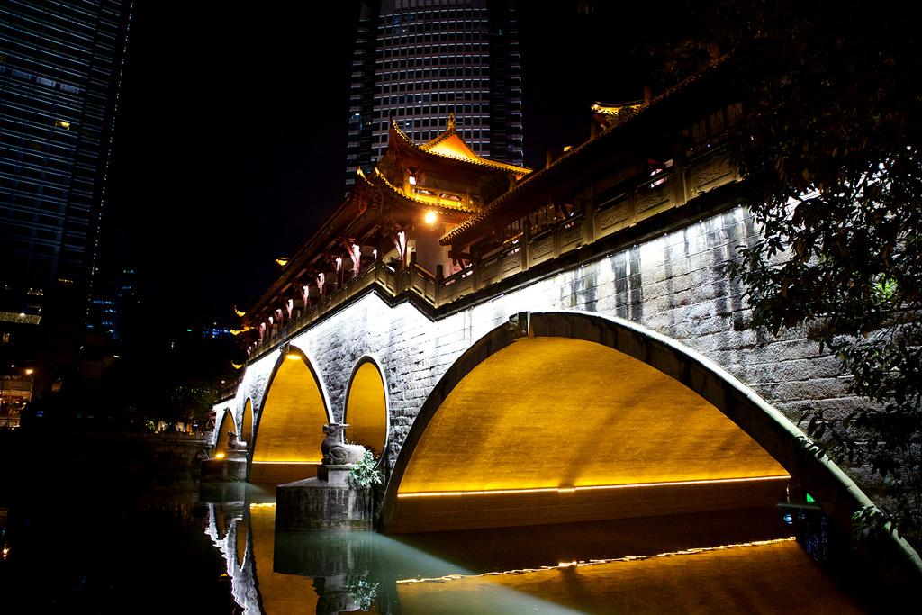 川流不息，揭秘背后的生肖寓意