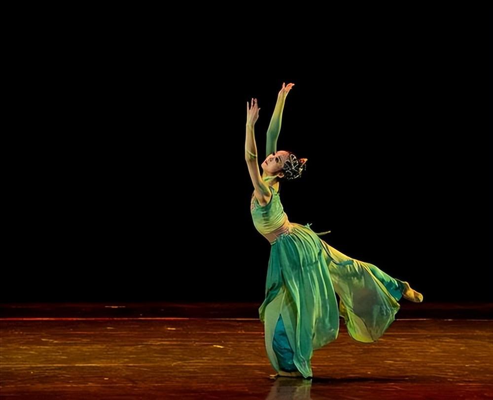 十冬腊月猜一生肖，词语的深层释义与文化解读