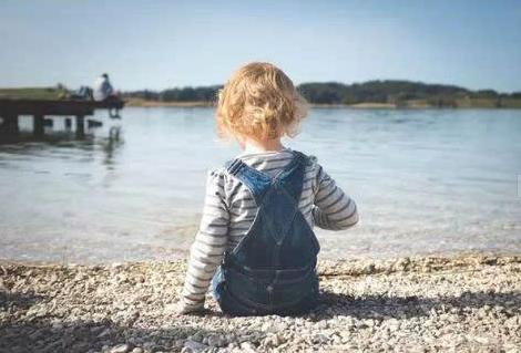 闭门不出的智慧—以蜗牛为例的寓言故事 闭门不出的智慧—以蜗牛为例的寓言故事