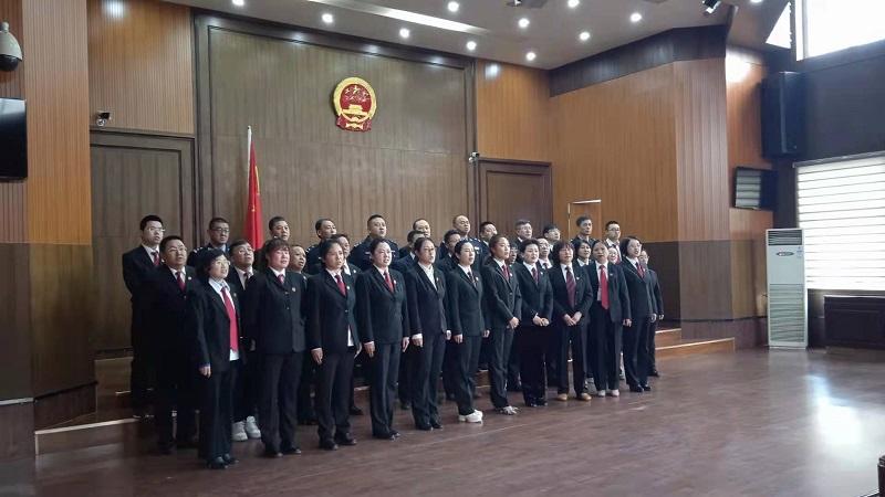 团结的力量，生肖鼠如何从畏畏缩缩到勇往直前