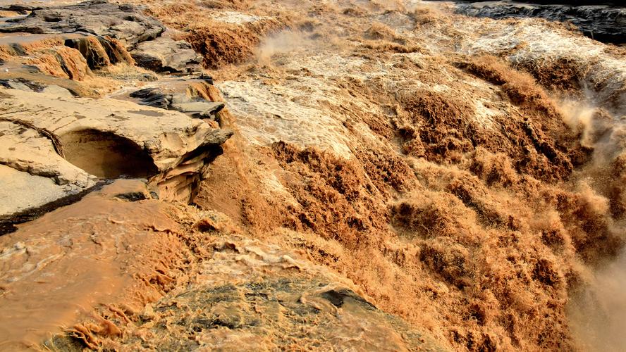 滔滔不绝，鹤之言辞的隐喻