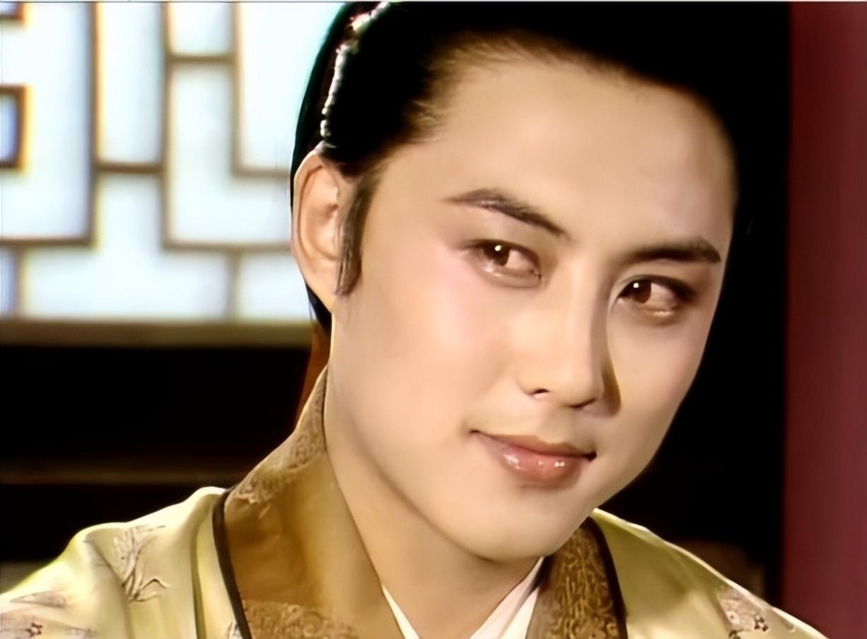 沾花惹草，揭秘生肖背后的故事与寓意