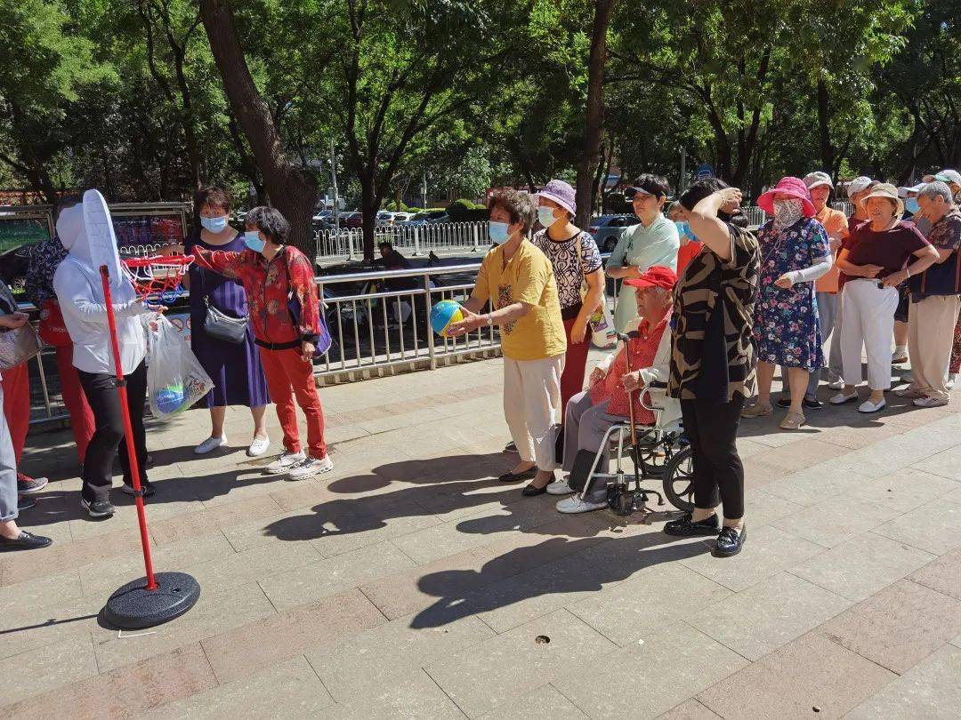 吊车尾动物与生肖的和谐共舞,探索智慧与勇气的平衡 吊车尾动物与生肖的和谐共舞,探索智慧与勇气的平衡