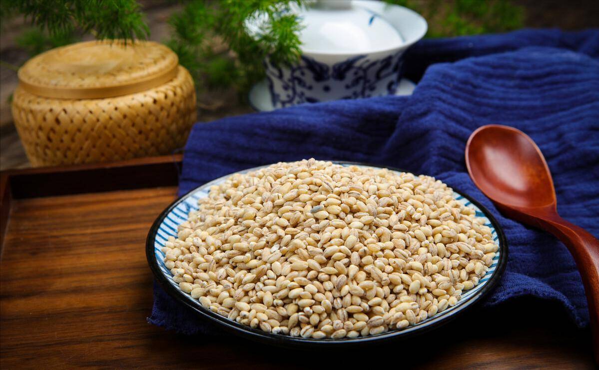 千钧一发背后的生肖奥秘，精准解答与落实精神