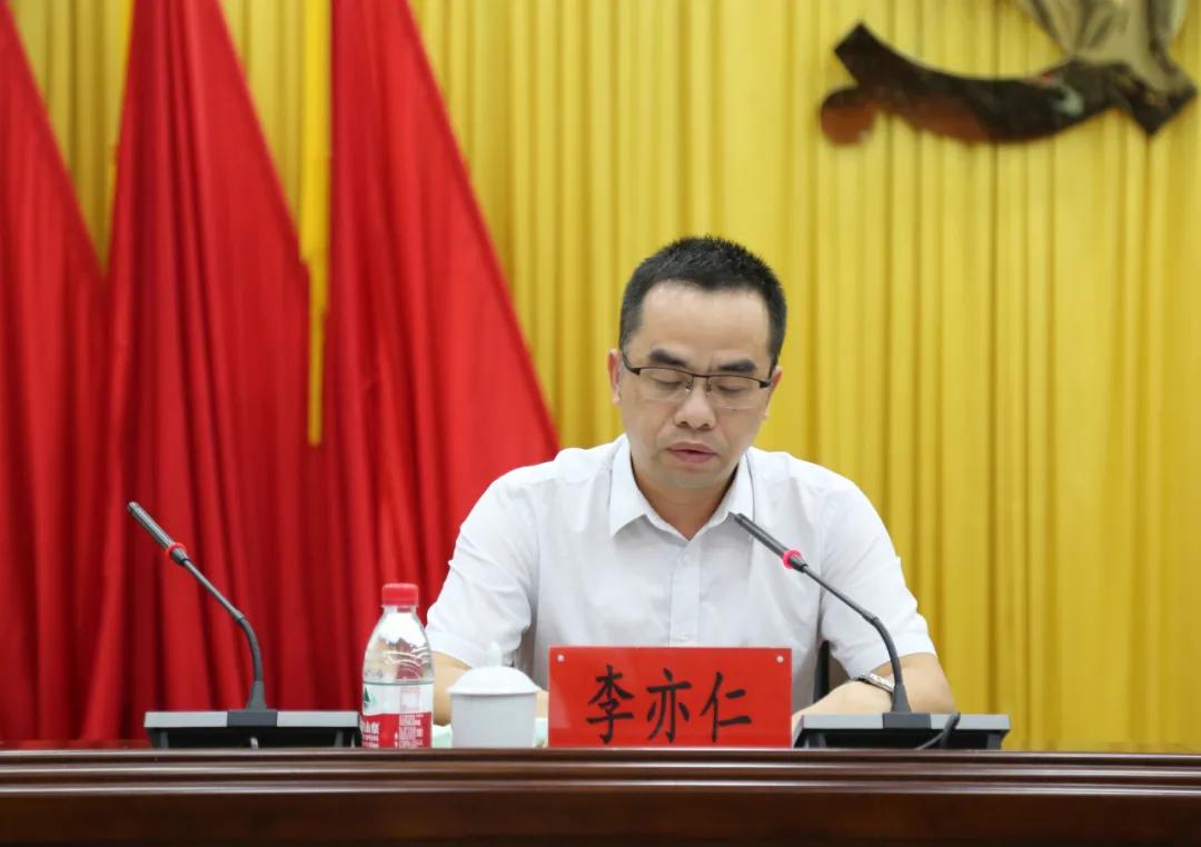 牛高马大是什么生肖，发现作答落实解释