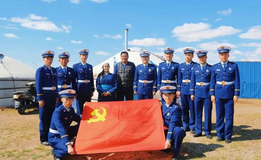 团结的力量，大年初一动物打一生肖的启示