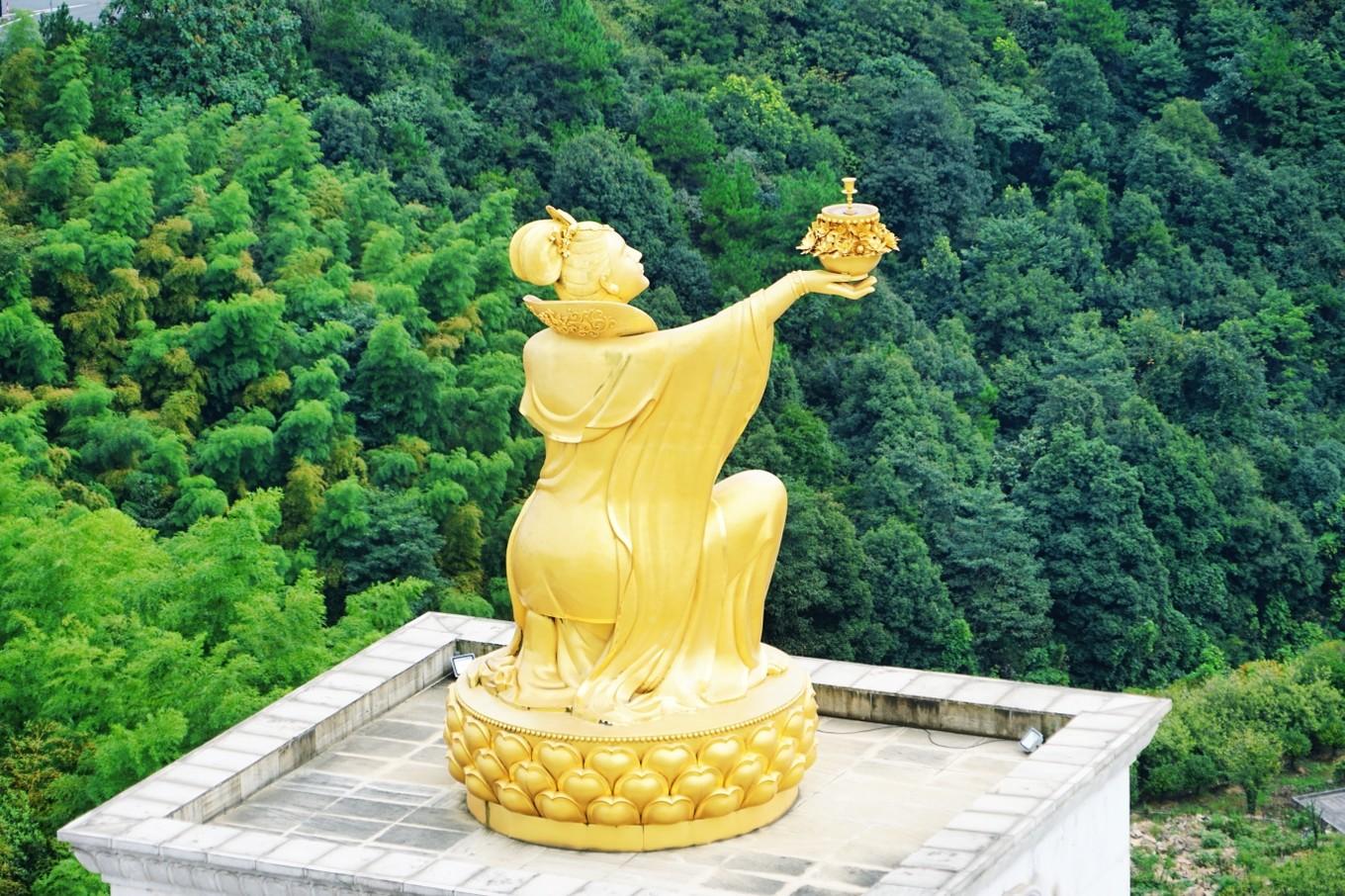 秋高气爽打一正确生肖,落实相信的解释 秋高气爽打一正确生肖,落实相信的解释