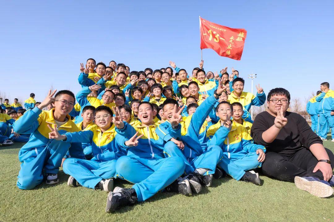 龙腾虎跃，有功之臣与积极行动的完美结合