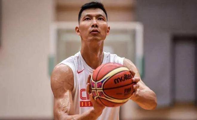 静观其变，生肖中的沉稳智者—牛