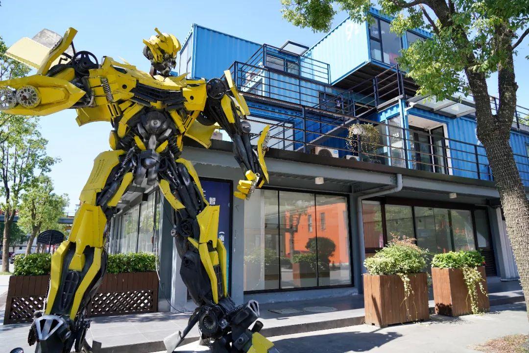 草木皆兵猜生肖，一场文化与智慧的温馨解析