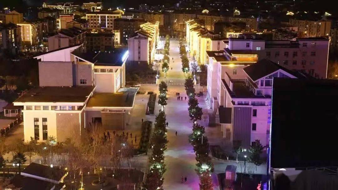 灯火万家，揭秘生肖之谜