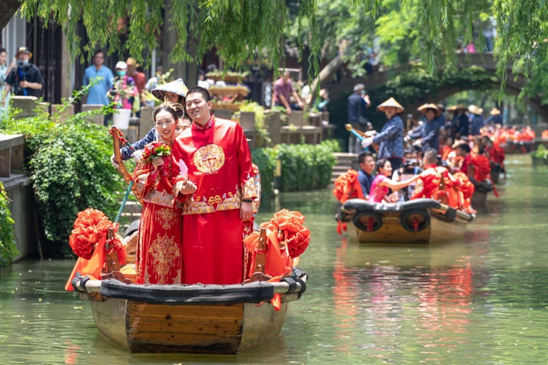 披红挂彩是什么生肖，无限解释落实