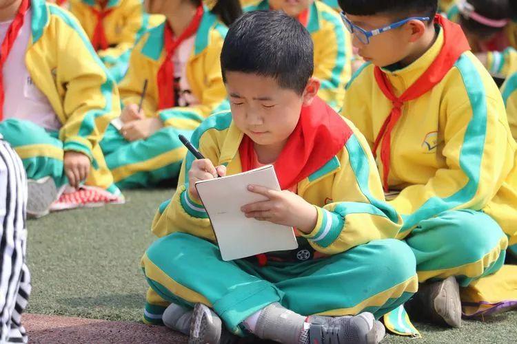 战战兢兢打一正确生肖，绝佳作答落实解释