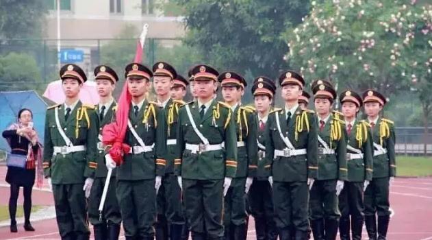 千锤百炼与积极行动，生肖之虎的完美结合