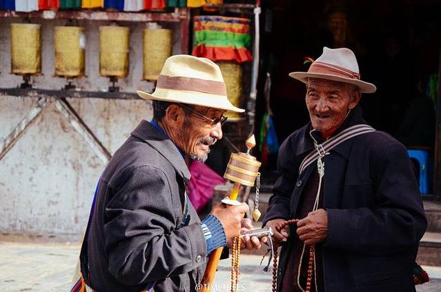 揭秘东躲西藏背后的文化寓意，生肖之谜的深度解析