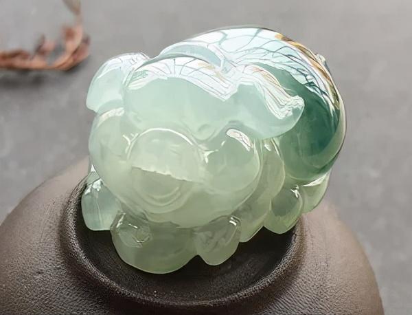 万丈红尘一杯酒，生肖背后的文化寓意与智慧思考