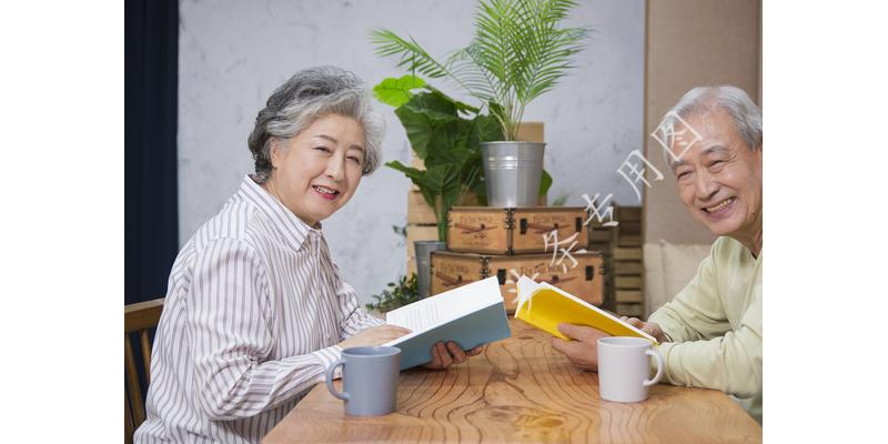 攀龙附凤，揭秘生肖中的正确选择