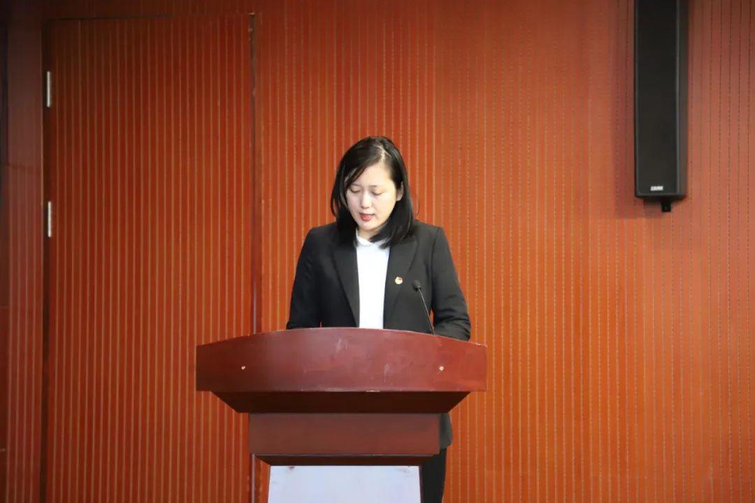 丰衣足食人自乐猜一生肖，积极解释与落实的转变