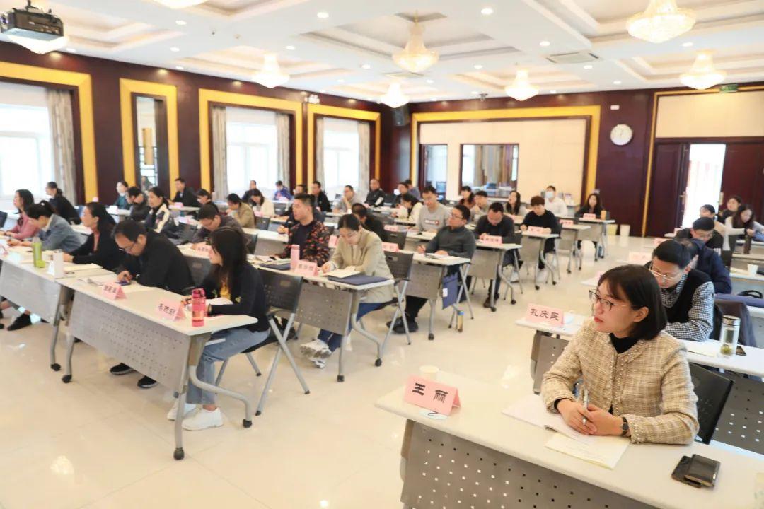 西方生肖文化，探索与定量解析