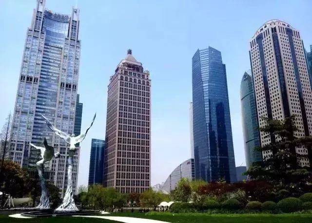 高楼大厦打一正确生肖?全面揭晓解释落实