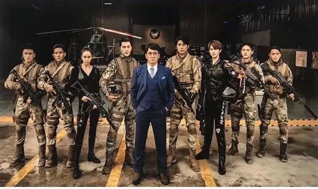 灵蛇鼠洞一湖天，揭秘生肖之谜