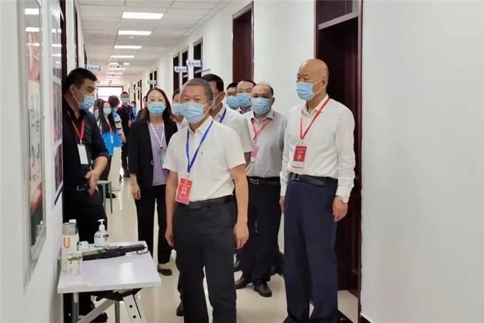 金石不渝值千金猜一动物，解析作答落实解释