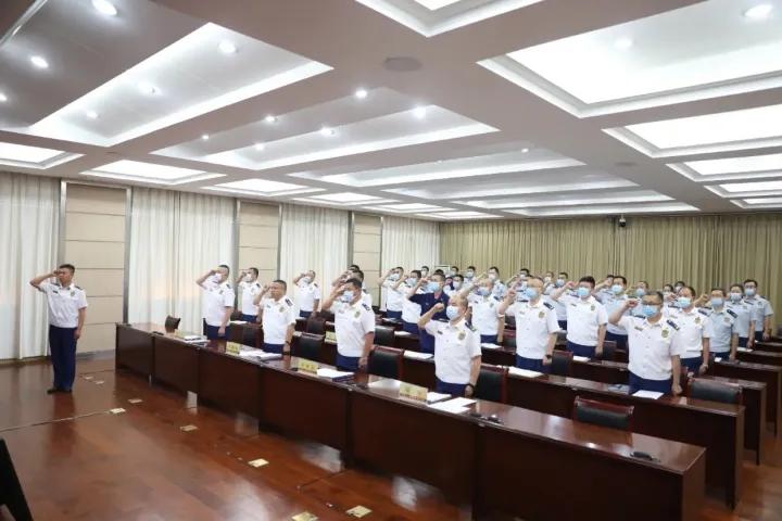 百川入海十来米猜一生肖，热议解释落实